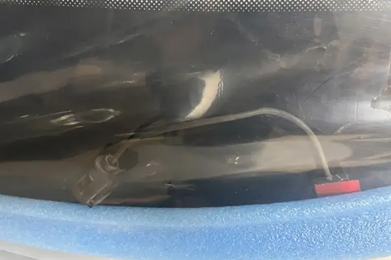 شیشه جلو ولوو xc90 هیتر دار (1) شیشه جلو ولوو xc90 هیتر دار (1)