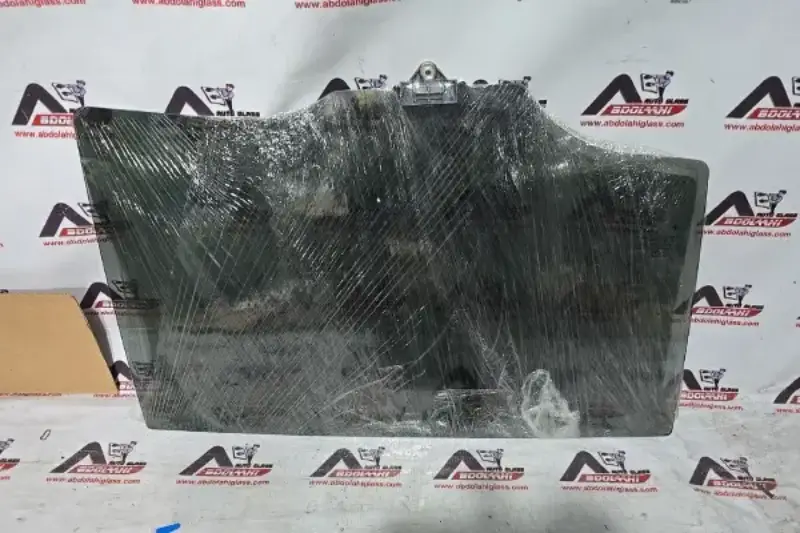 نصب شیشه درب عقب اسپورتیج دودی 2014 نصب شیشه درب عقب اسپورتیج دودی 2014
