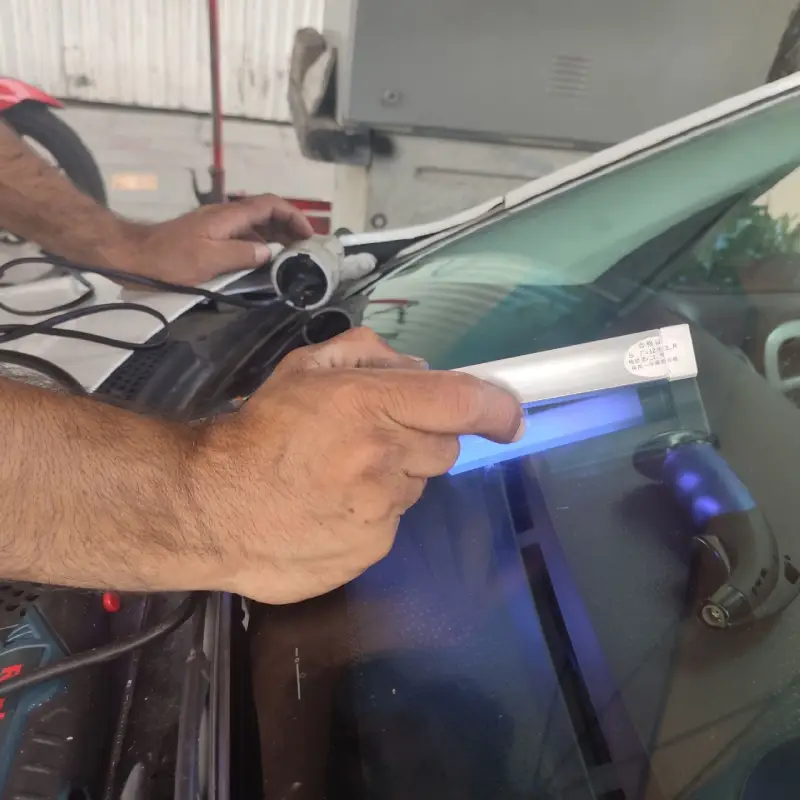 ترمیم شیشه اتومبیل تهران