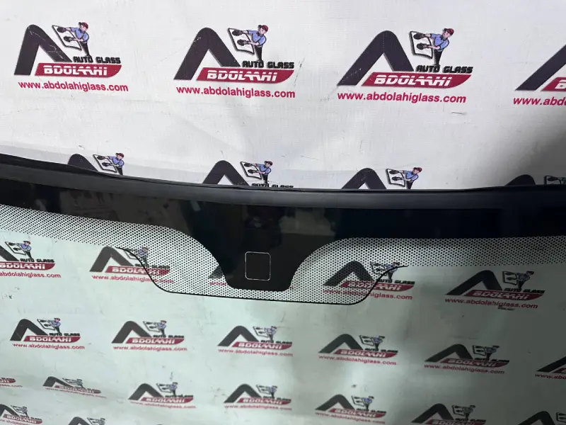 تعویض شیشه جلو پراید ۱۳۲ تمام رنگی تعویض شیشه جلو پراید ۱۳۲ تمام رنگی