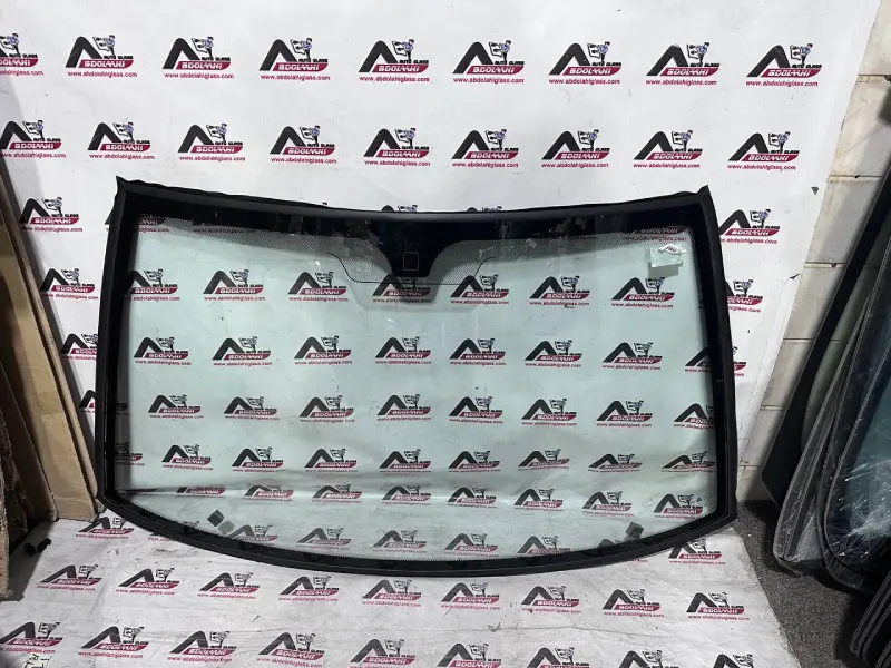 قیمت شیشه جلو پراید ۱۳۲ تمام رنگی قیمت شیشه جلو پراید ۱۳۲ تمام رنگی