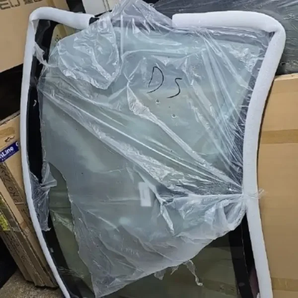 شیشه جلو ds 5