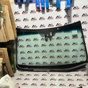 شیشه جلو لکسوس nx200 (1)