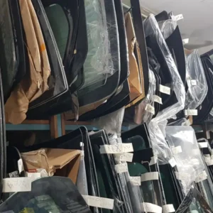 شیشه جلو فاوبستیون نات T77