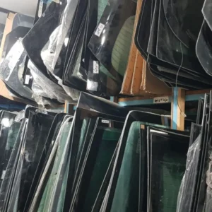 قیمت شیشه جلو رنو فلوئنس سنسوردار