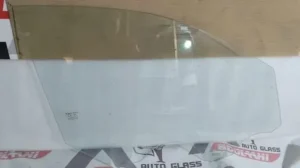 شیشه درب عقب دیگنیتی (1)