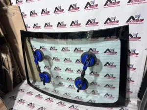 شیشه عقب آریزو 8